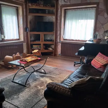 Tavasz Nyaralo Prázdninový dům *